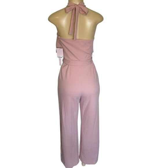 NWT Avec Les Filles Blush Pink Ruffle Halter Jumpsuit size 4 
New - Picture 6 of 9